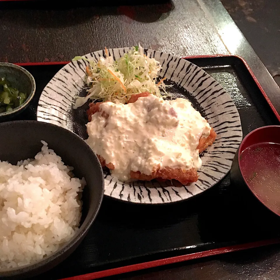 チキン南蛮定食@虎視眈々(渋谷)|yoooochanさん