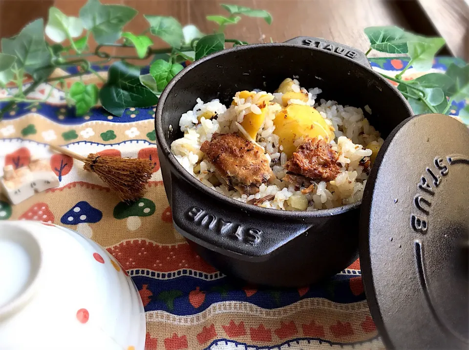 栗といわしの簡単炊き込みご飯(*^◯^*)|yu.uyさん