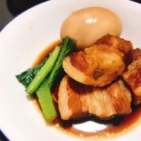 Snapdishの料理写真:じっくり煮てとろとろ♪ 基本の豚の角煮のレシピ動画・作り方 | DELISH KITCHEN|めぐみさん