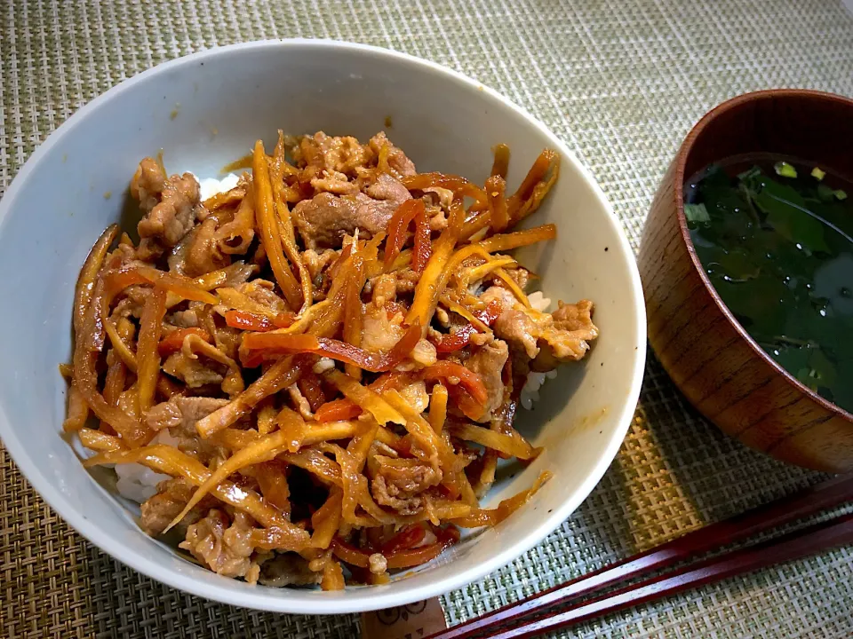 豚こま肉のしぐれ煮丼|こぐまさん