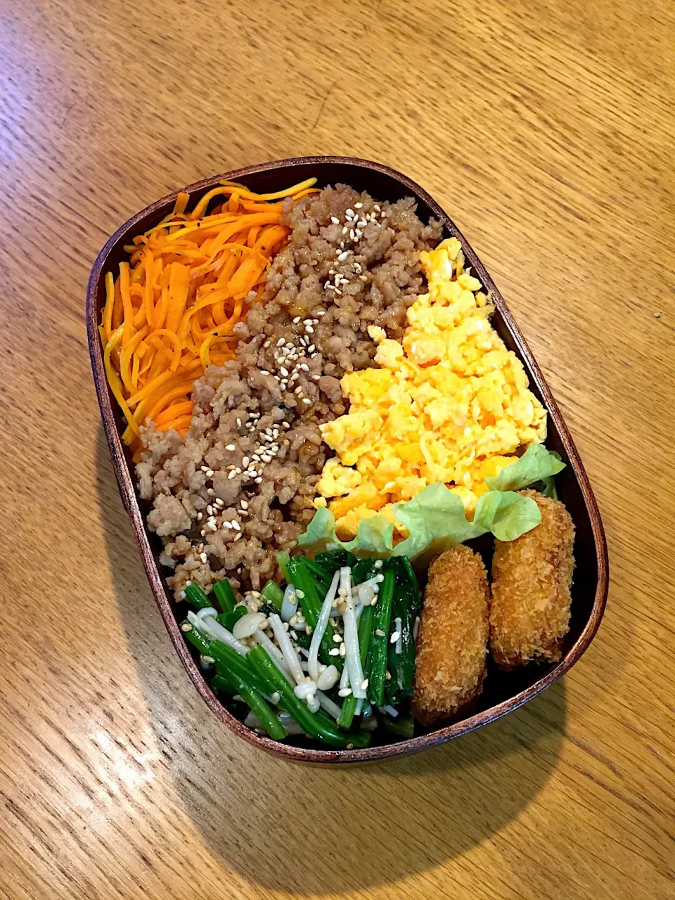 祝：300食  高校生息子のお弁当  そぼろ丼 #わっぱ弁当|まつださんさん