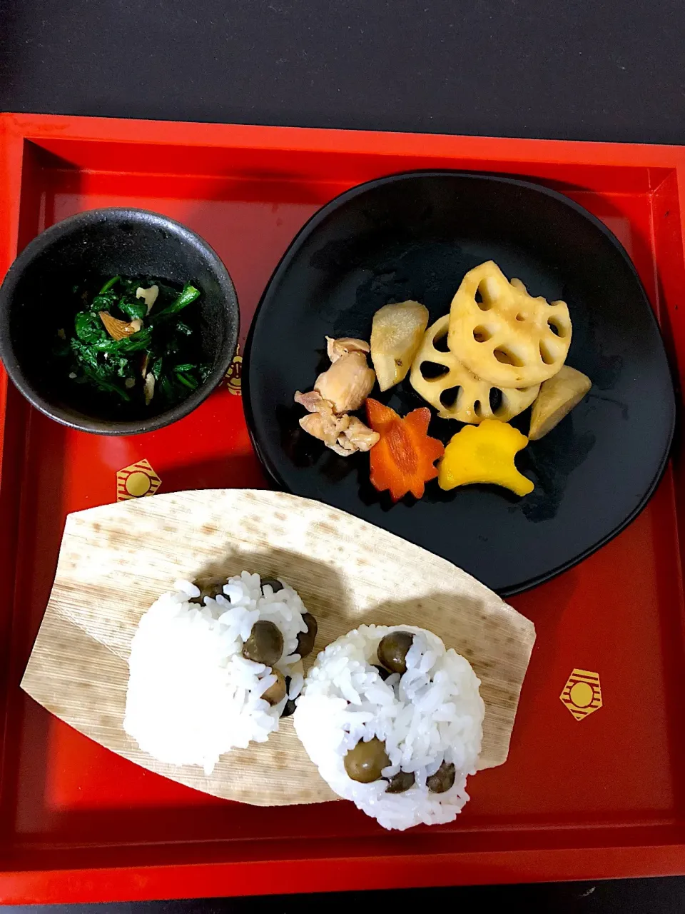 むかごご飯、春菊のくるみ和え、秋の筑前煮|ひちゃこさん