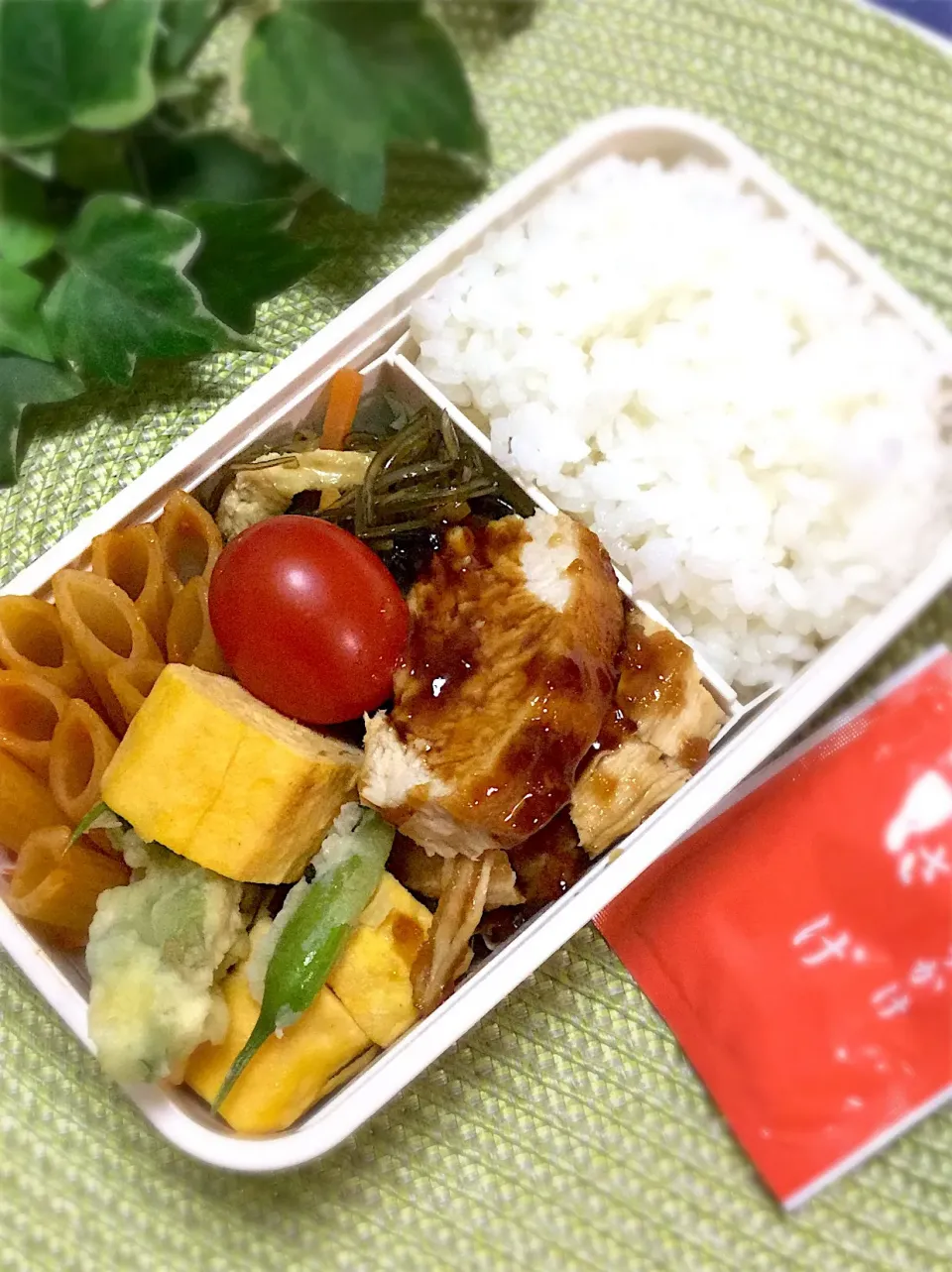 長女の中学弁当〜
鶏蒲焼き！マカロニなど|yukoさん