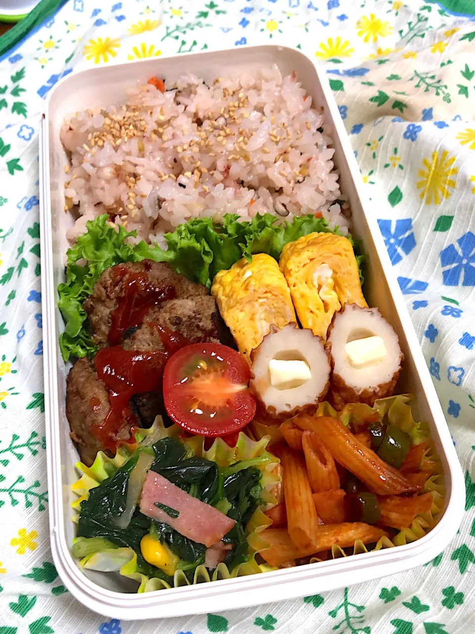 11.14☆旦那弁当
ミニハンバーグ
卵焼き
ほうれん草のソテー
ペンネナポリタン
チーちく|のん∞さん