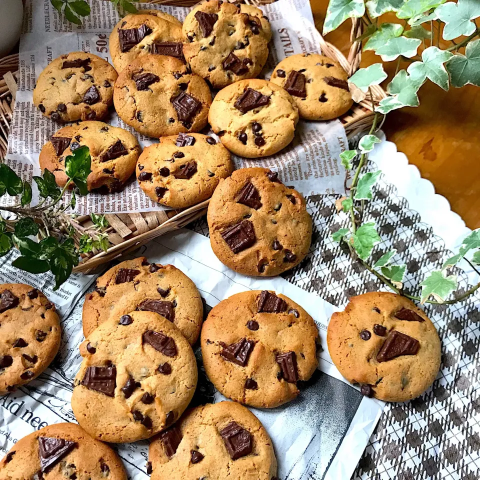 🍪American Chewy Cookies ピーナツバター&チョコチップ 🍫クッキー いっぱい❣️ 部屋は甘い香り🍪🥛|Hollyさん