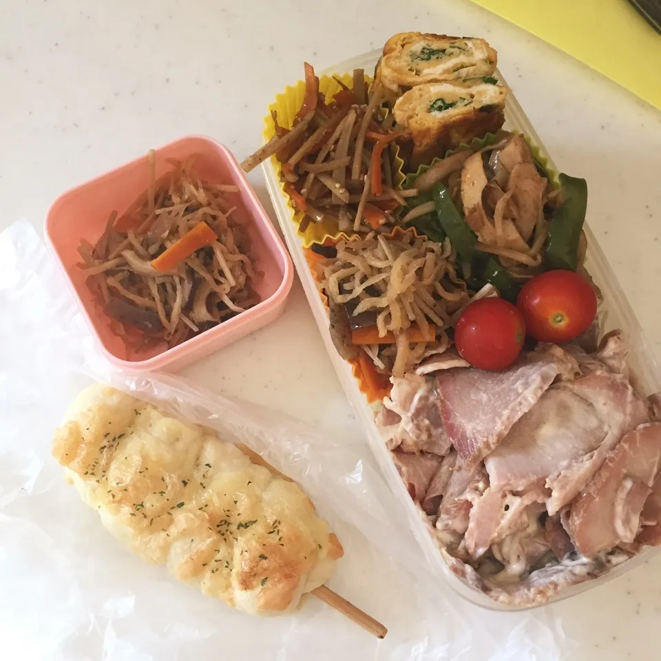 パパ弁と幼稚園給食用弁当(´・_・`)|pimoriさん