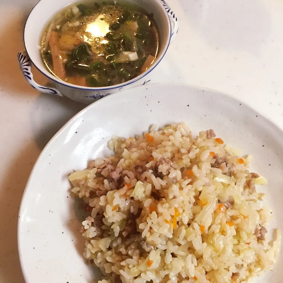 いろいろ野菜入りチャーハンとほうれん草の中華スープ(o^^o|pimoriさん