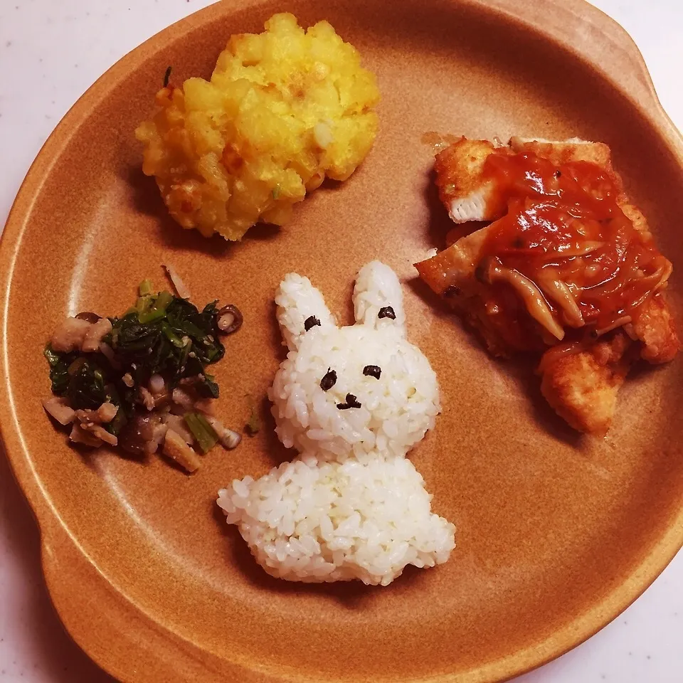 Snapdishの料理写真:晩御飯お子様プレート(o^^o)|pimoriさん