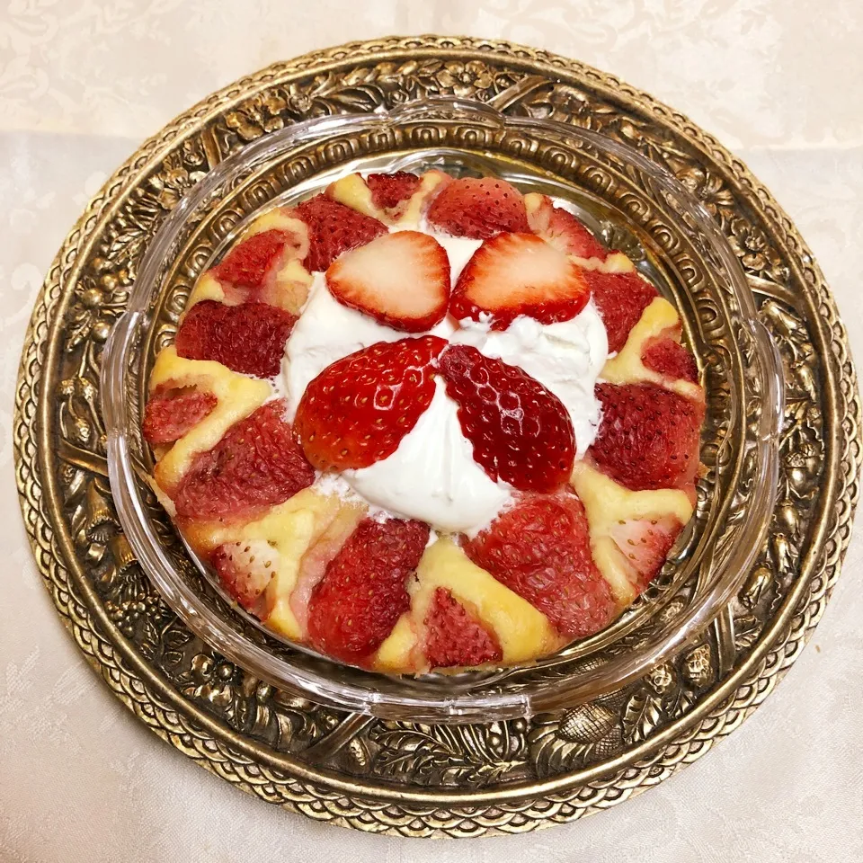 🍓イチゴスフレパンケーキ🍓|henryさん