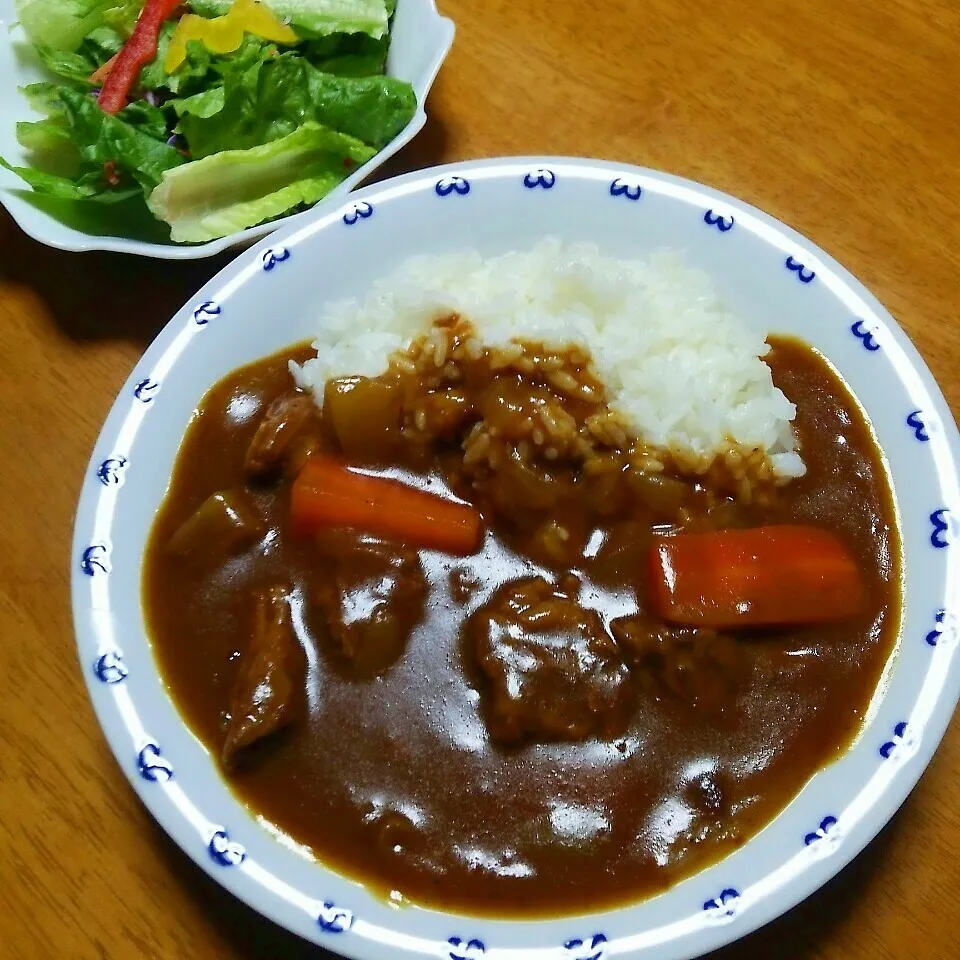 Snapdishの料理写真:トロトロ♡牛すじカレー♪|marikuruさん