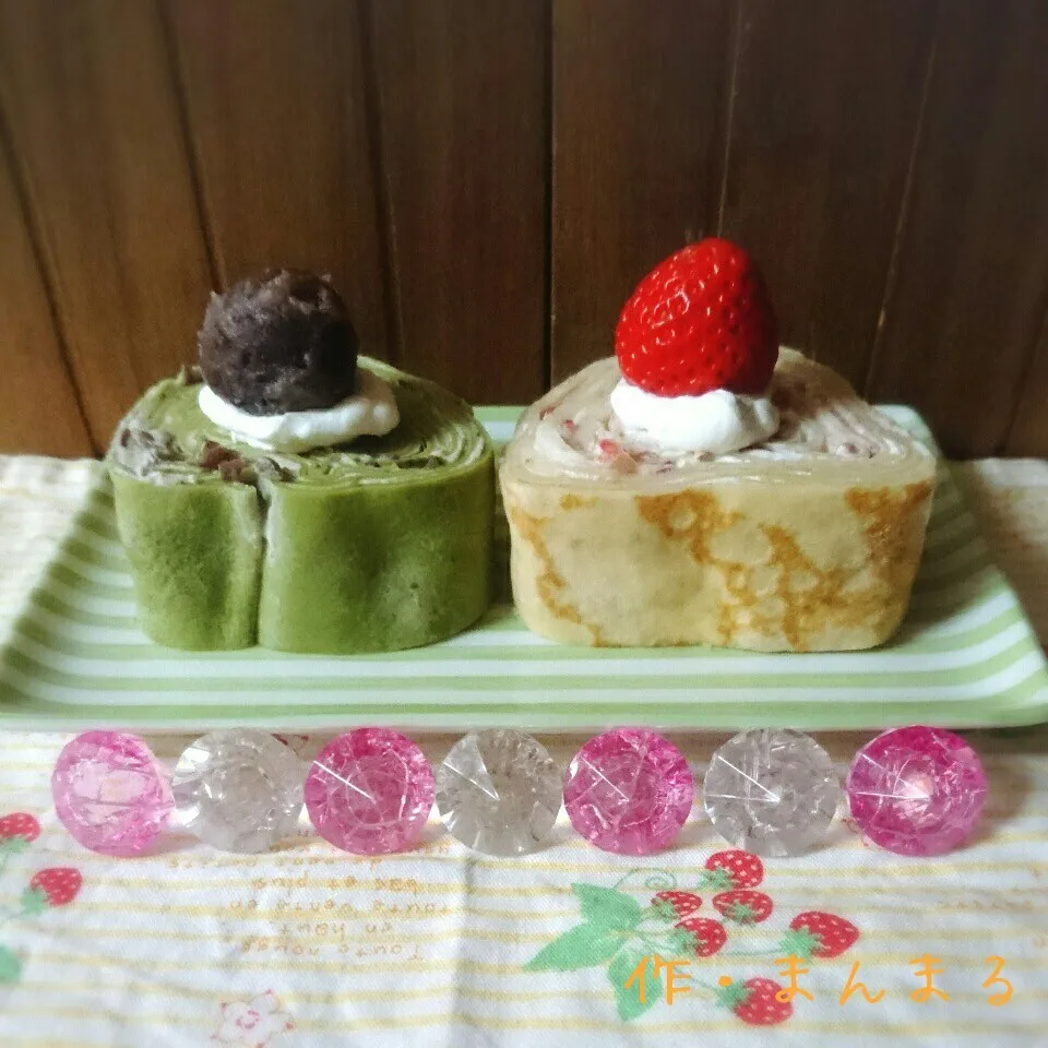 Snapdishの料理写真:イチゴと抹茶のミルクレープロールでお雛様♪|まんまるさん