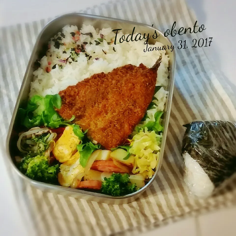 Snapdishの料理写真:高校生男子弁当😋いわしのフライ🌊|teddy☆さん