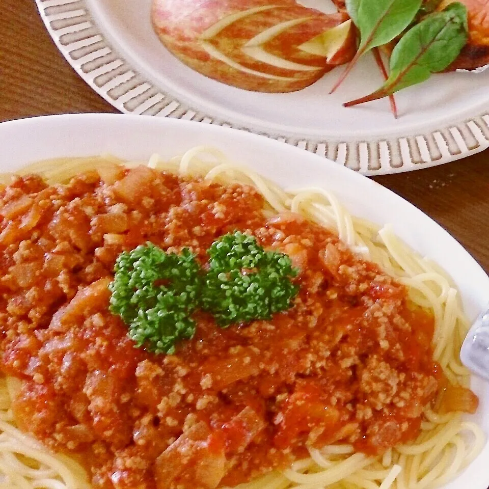 ひき肉、玉ねぎたっぷりミートスパゲティ♡|どいどいさん