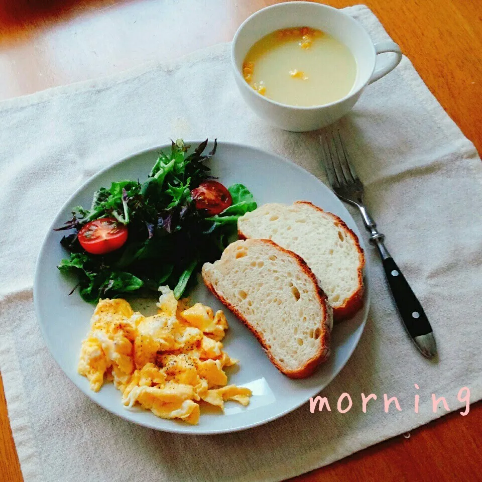 ミルクハースで朝ごはん|えるえるさん