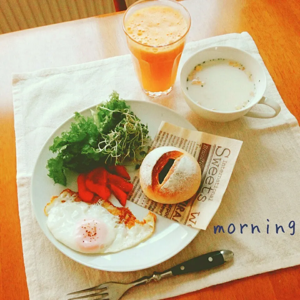 お豆のパンで朝ごはん|えるえるさん