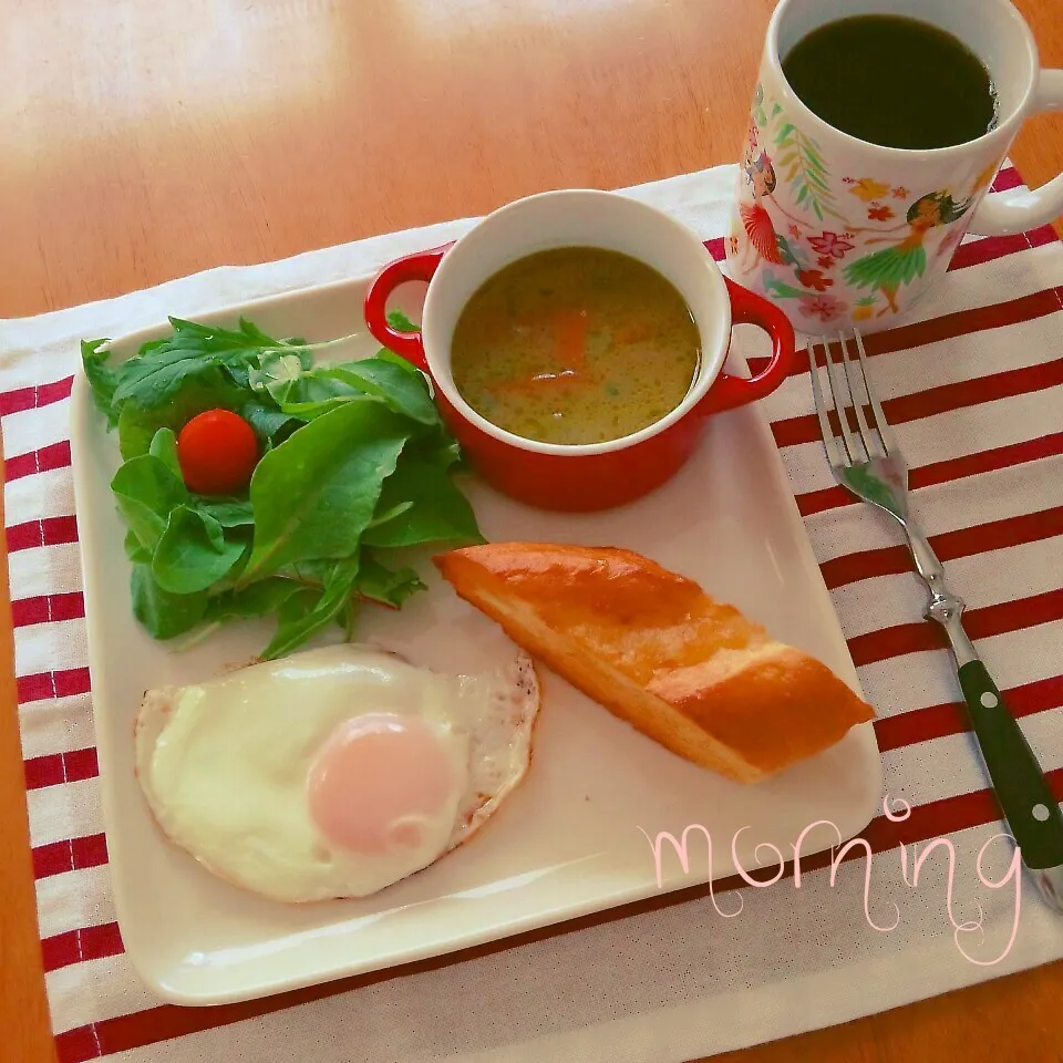 つけパンで朝ごはん|えるえるさん