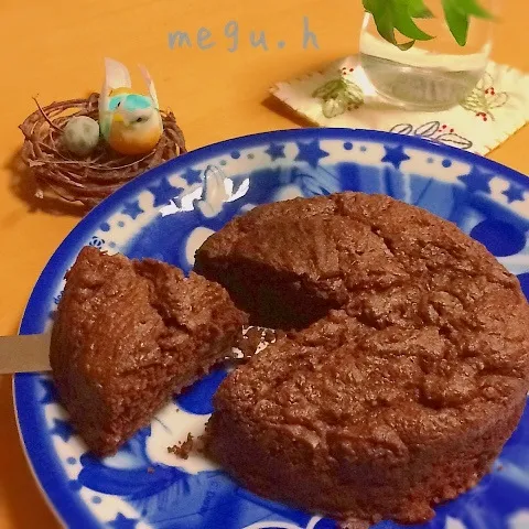 材料3つ濃厚チョコケーキ♡真似っこ(^o^)|meghさん