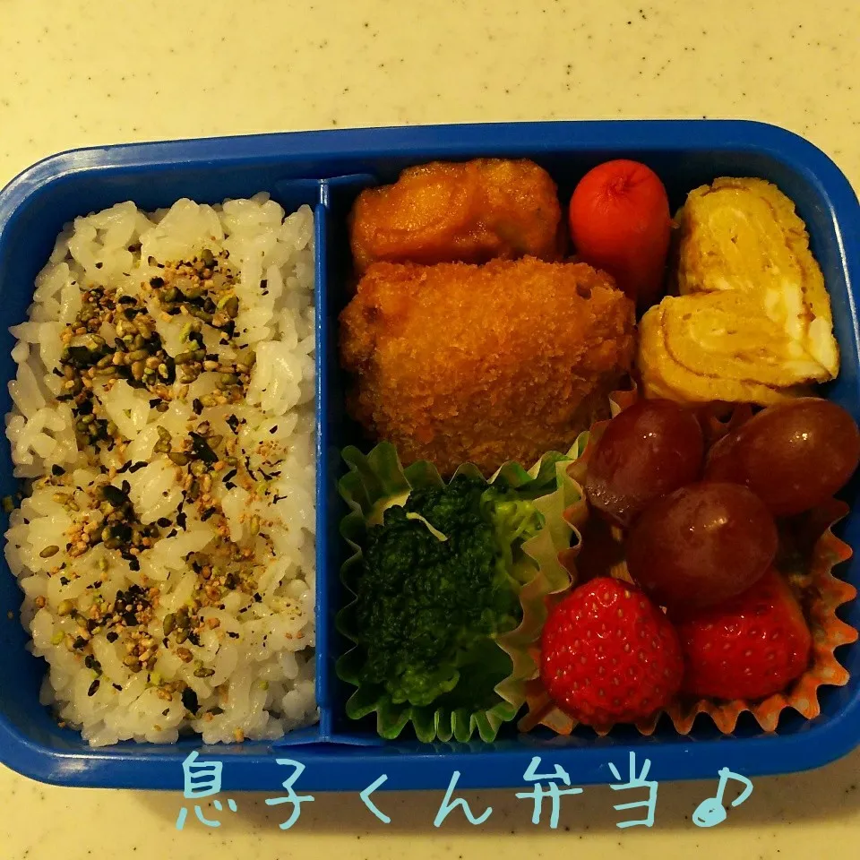 息子くん弁当17/04/27|meguminさん