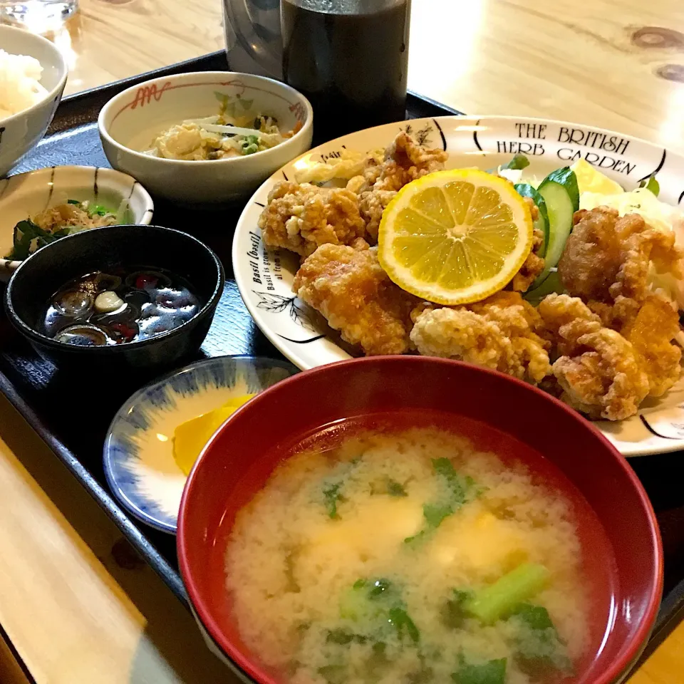 M食堂 鳥のから揚げ定食|fmさん