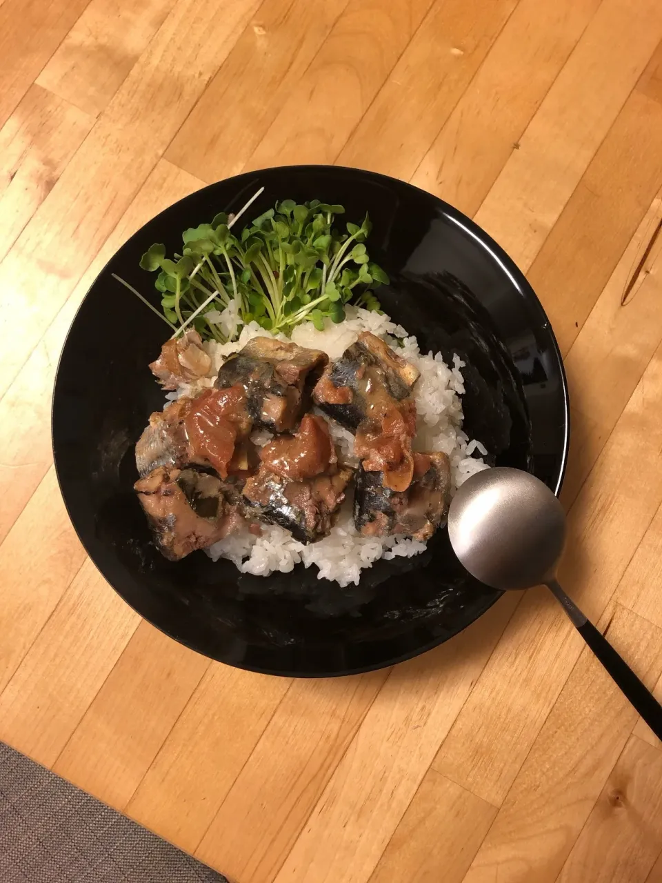 Snapdishの料理写真:秋刀魚の梅煮丼|Takeshi Kuraishiさん