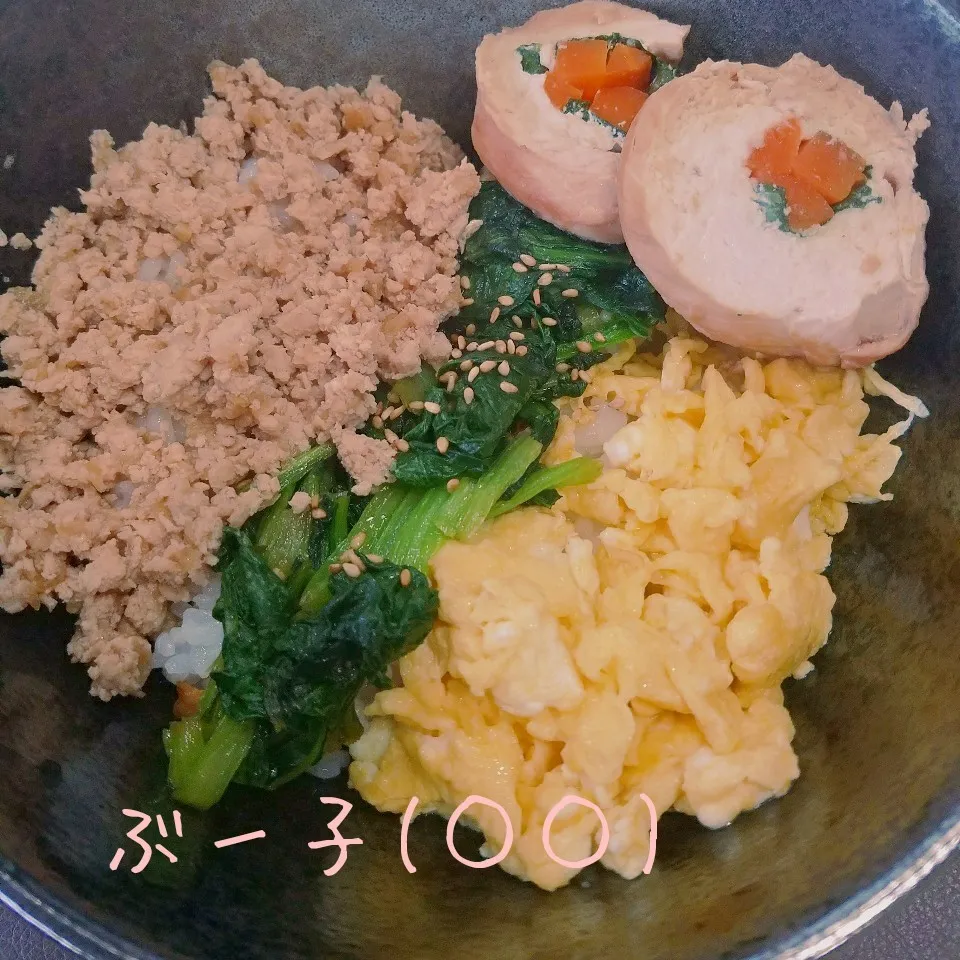 Snapdishの料理写真:三色丼|ぶー子さん