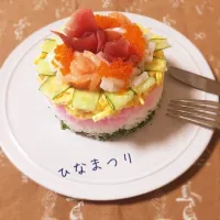 Snapdishの料理写真:華やかお寿司ケーキ♡|miffyさん