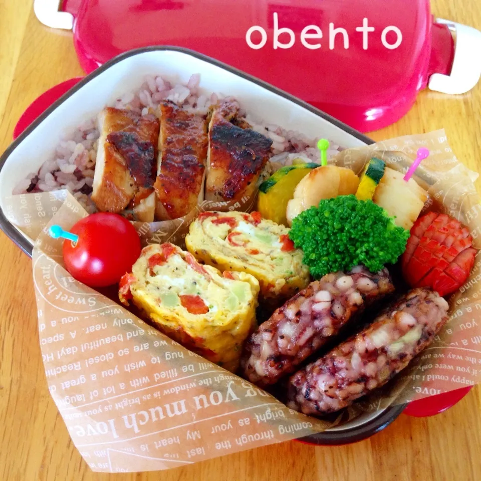 ナンプラーレモンチキンとイカバーグのお弁当😊|Sakiko Daichoさん