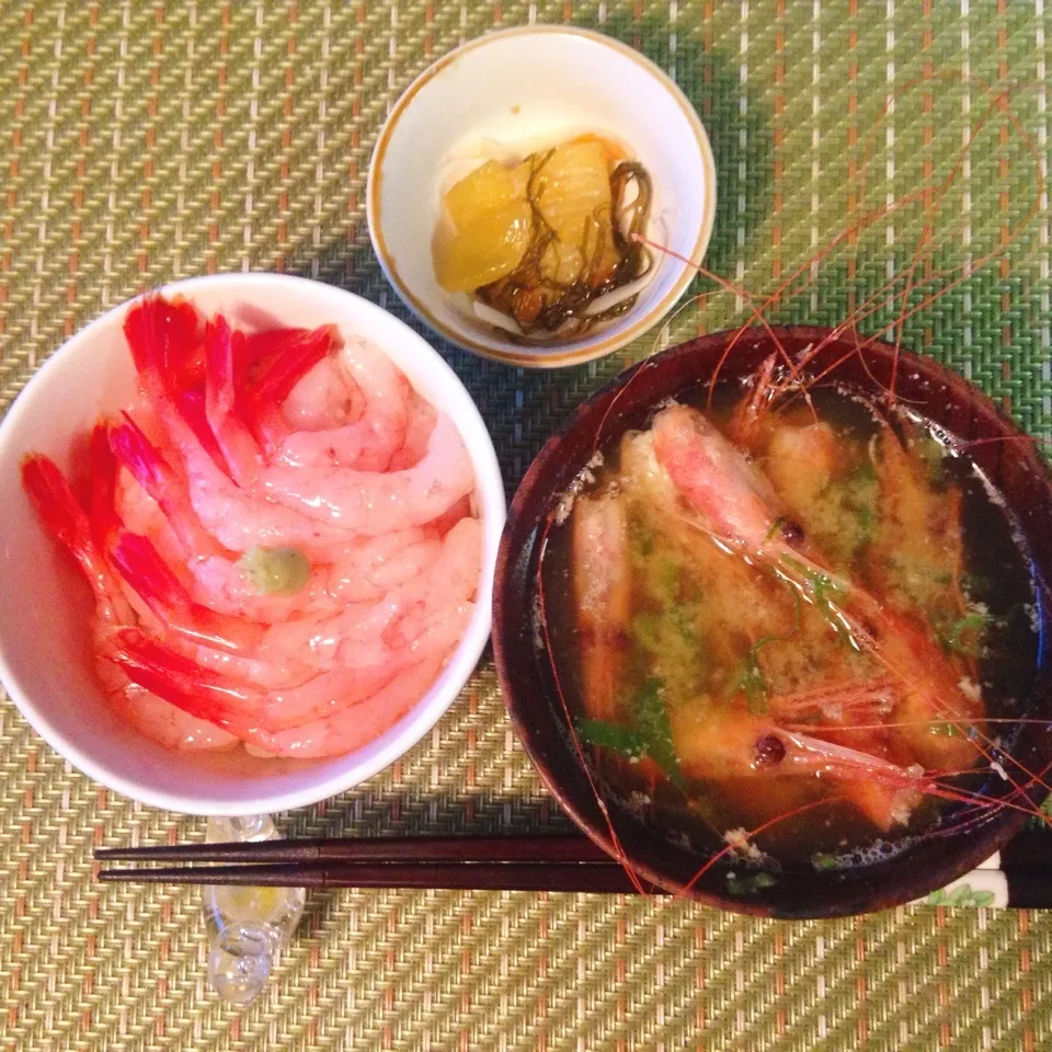 増毛産海老丼の晩ごはん🍤|Sakiko Daichoさん