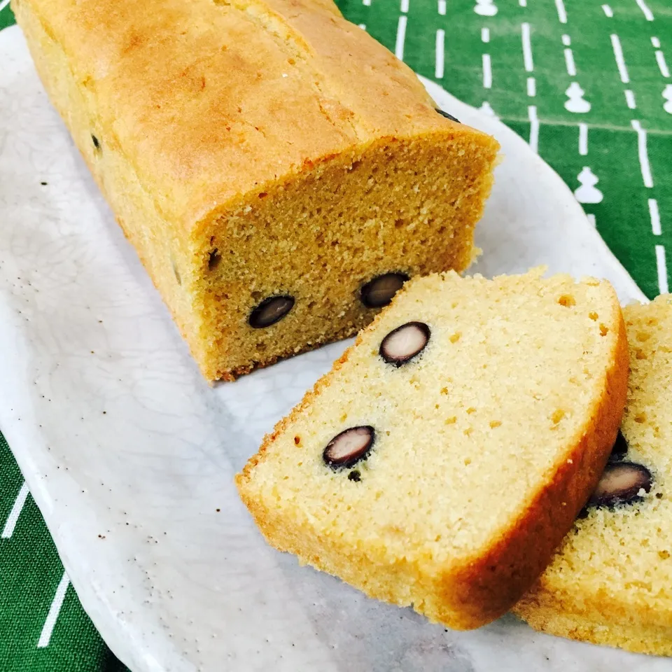 きな粉パウンドケーキ黒豆入り|インコ夫人さん