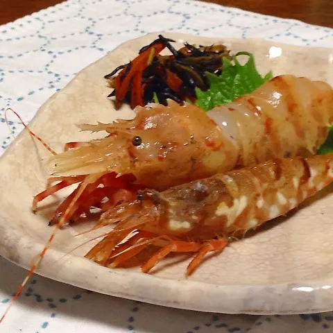 深夜の刺身 日本海のもさ海老とおに海老|インコ夫人さん