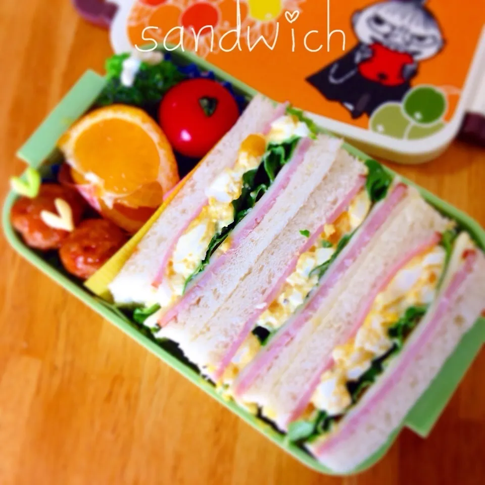 Snapdishの料理写真:サンドイッチのお弁当^ ^|Sakiko Daichoさん