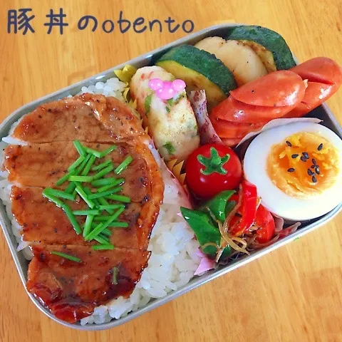 今日は豚丼のお弁当♡|Sakiko Daichoさん