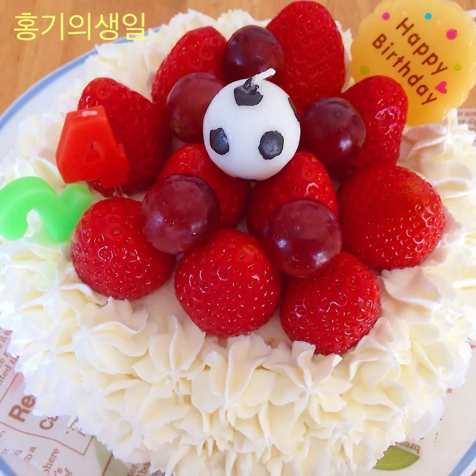 홍기の2014Birthday Cake♡|Sakiko Daichoさん