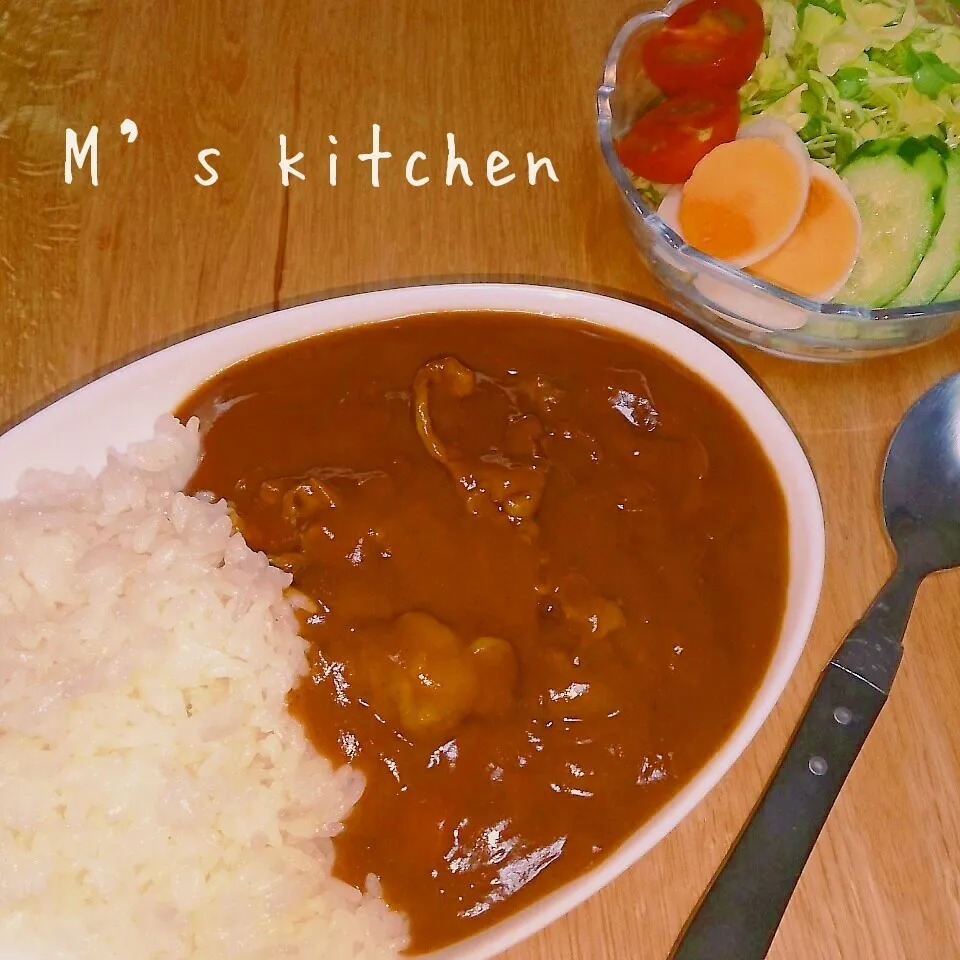 Snapdishの料理写真:☆牛すじカレー☆|美幸さん