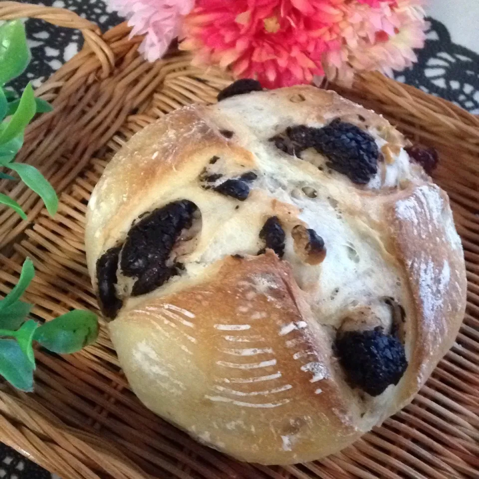 Snapdishの料理写真:カンパ祭り♡チョコとナッツのカンパーニュ|ここさん