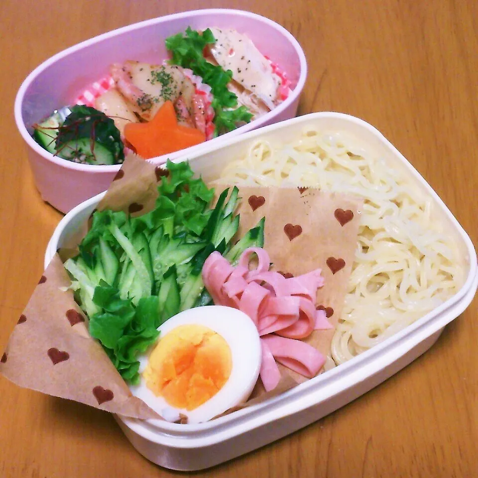 Snapdishの料理写真:高1娘のお弁当♥冷やし中華|ケイトママさん