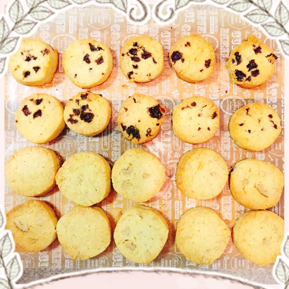 Snapdishの料理写真:クッキー🍪2種|❁︎na--na❁︎Nさん