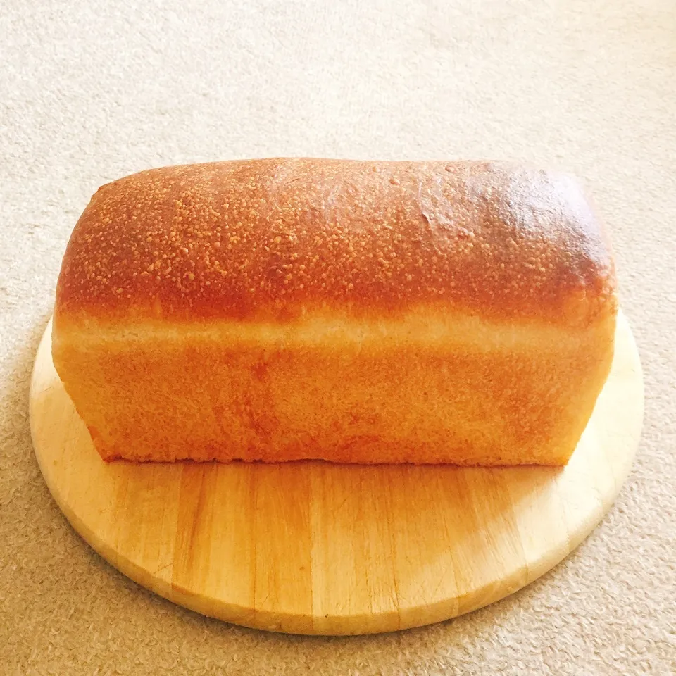 ワンローフ成形食パン🍞(ドライマンゴー酵母)|❁︎na--na❁︎Nさん