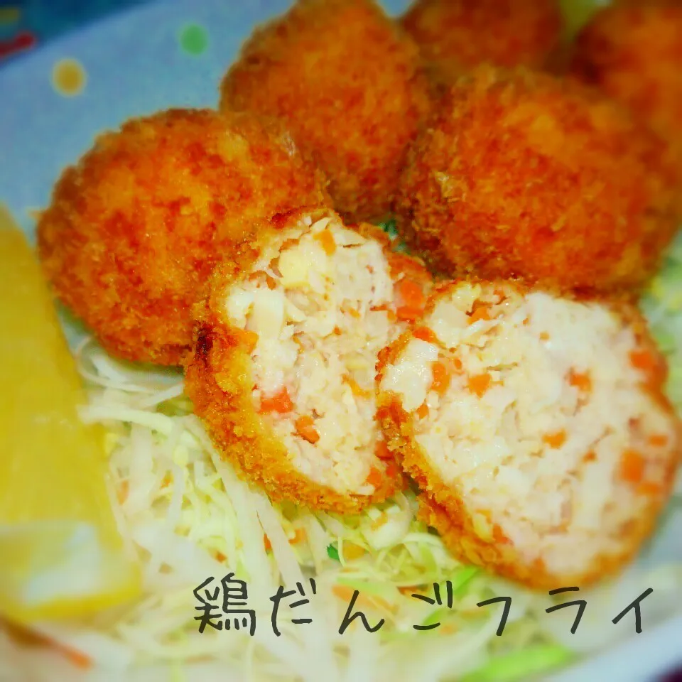 Snapdishの料理写真:おから愛好会♥ふわっふわ～🎵鶏だんごフライ|あんみっちゃんさん