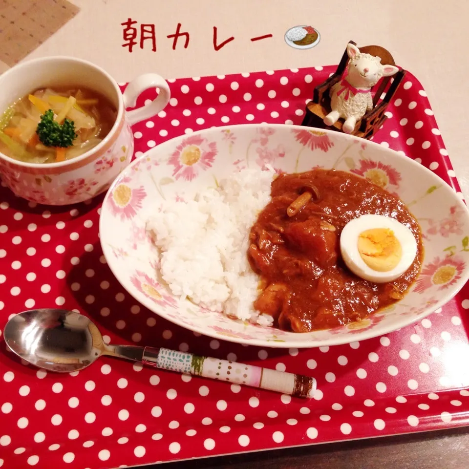 Snapdishの料理写真:朝カレー🍛|naonaomimichanさん