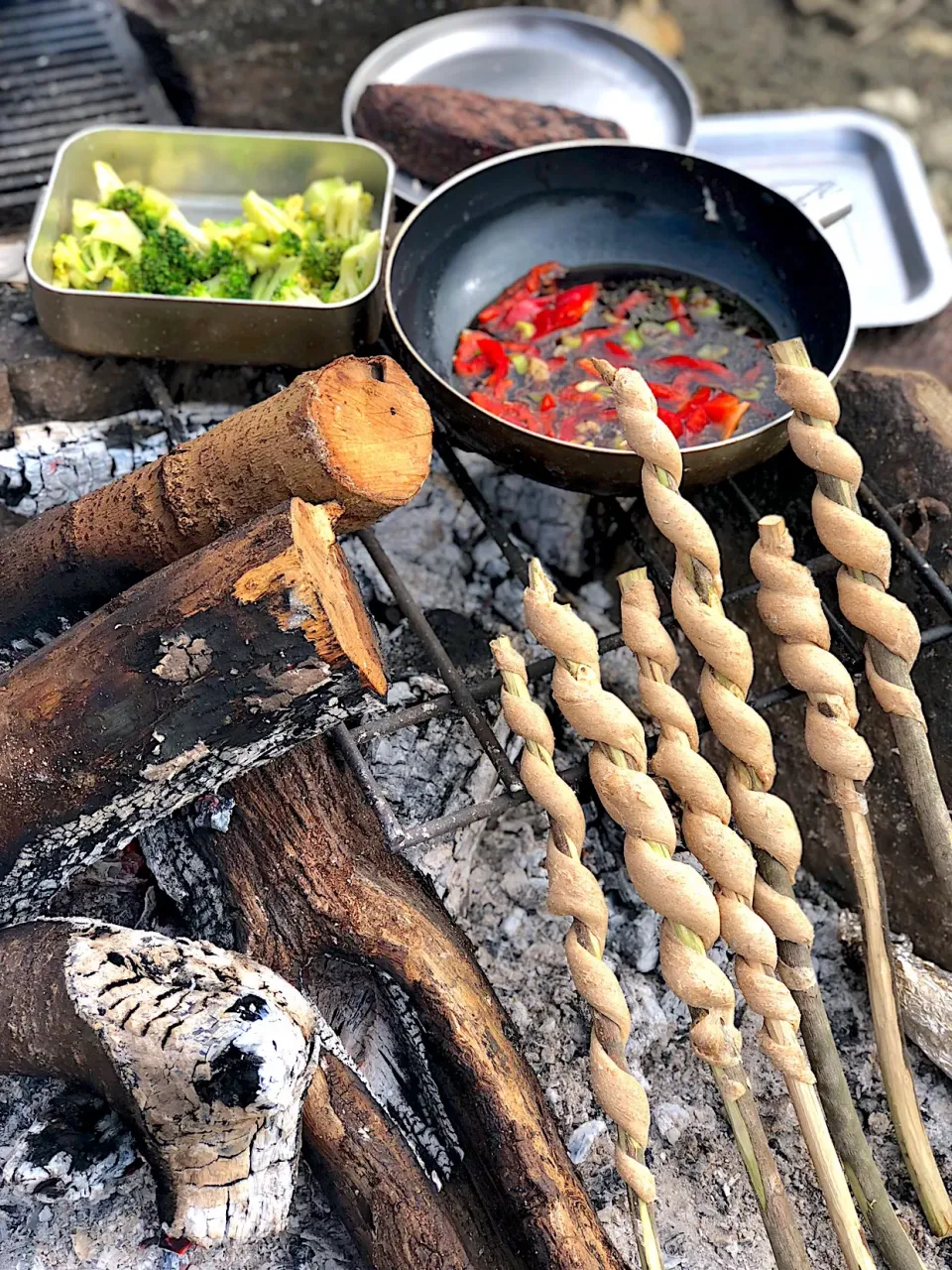 巻き巻きパンを炉端焼き♪|ちーちさん