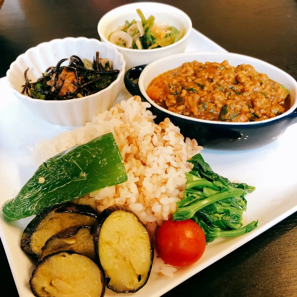 お昼ごはん(野菜たっぷりキーマカレー)|さーたんさん