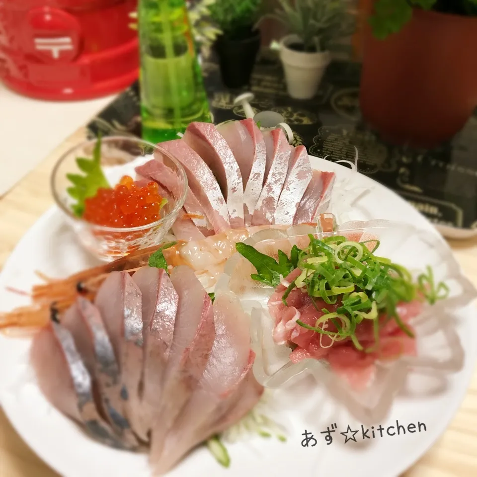 Snapdishの料理写真:晩御飯〜刺身盛〜|あずさん