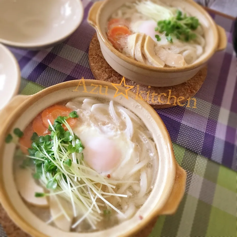 休みの朝ご飯は遅めで 鍋焼きうどん♪|あずさん