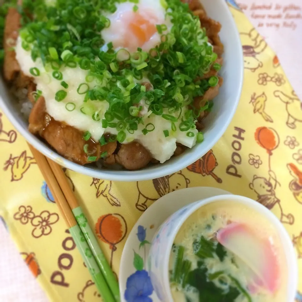 牛トロ丼と茶碗蒸し♪|あずさん