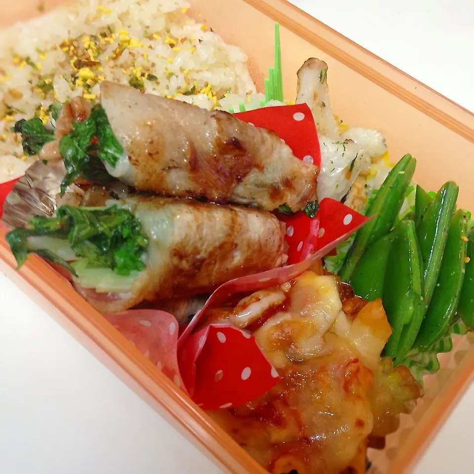 水菜の豚肉巻弁当。|ちゃーごさん