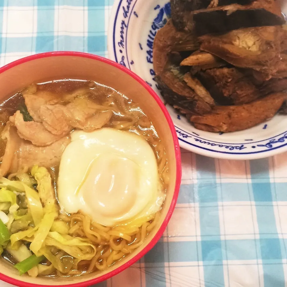 ヤズのあら煮とラーメン(^_−)−☆|なっつんさん