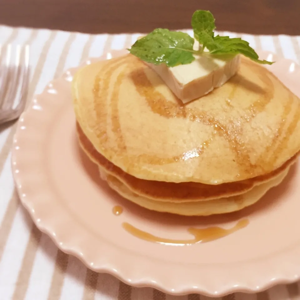 Snapdishの料理写真:まねっこ♡ふわふわなホットケーキ|non0619さん