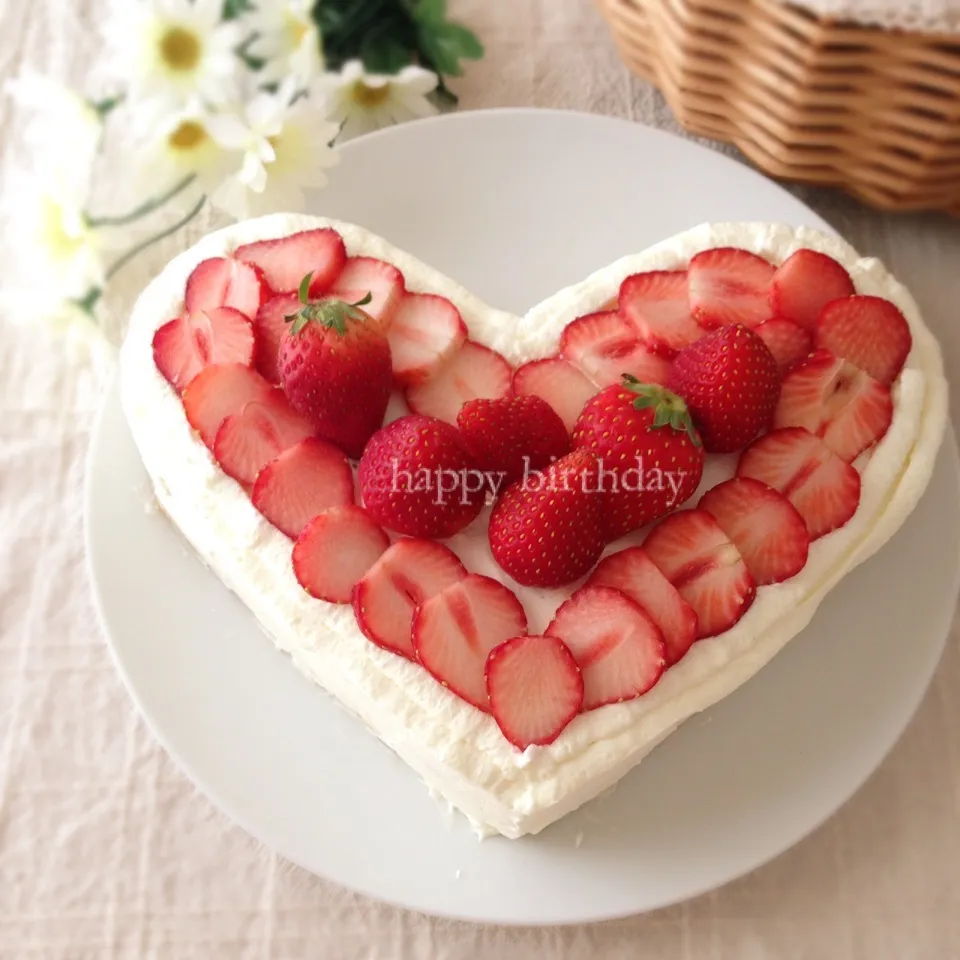 パパのお誕生日＊いちごのハートデコレーションケーキ♡|＊ゆき＊さん