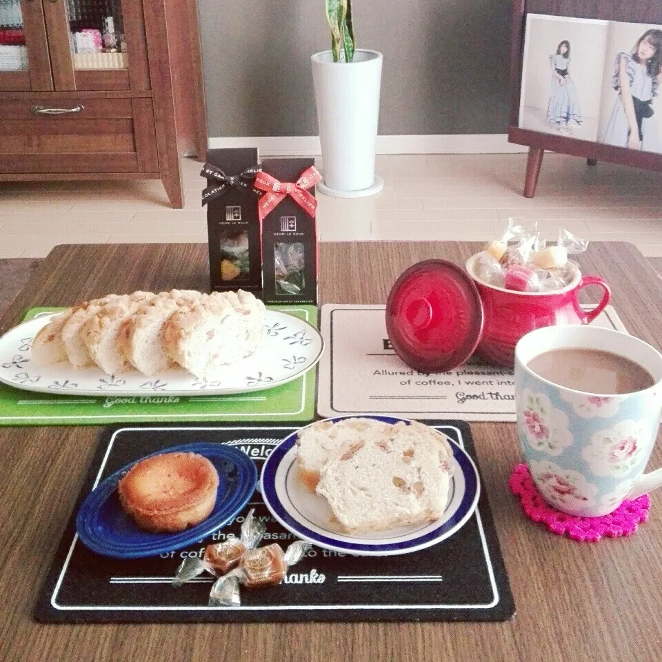 MARCIANのくるみナッツパン朝食♪|えっこさん